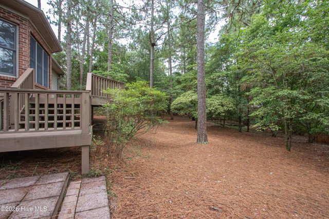 130 Landis Court, Southern Pines, NC 28387