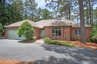 130 Landis Court, Southern Pines, NC 28387