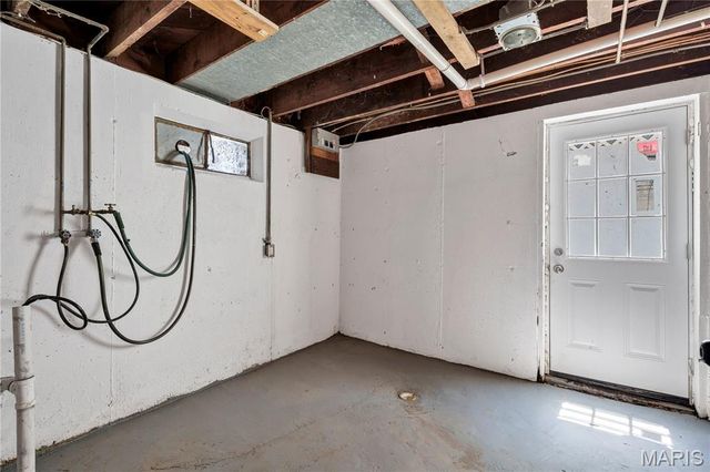 2554 Starling Airport Road, Arnold, MO 63010