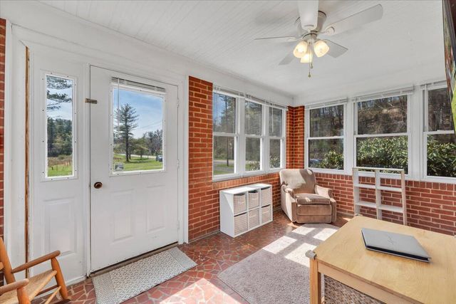 10388 Bent Mountain RD, Bent Mountain, VA 24059