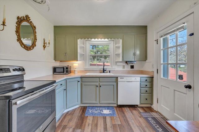 10388 Bent Mountain RD, Bent Mountain, VA 24059