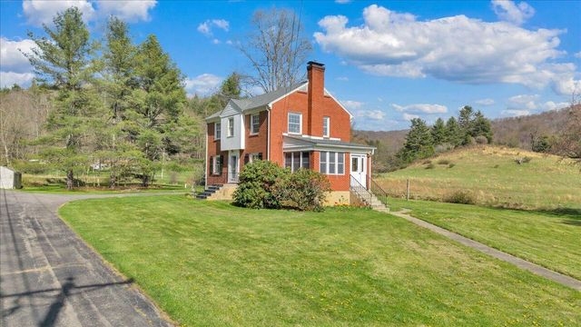 10388 Bent Mountain RD, Bent Mountain, VA 24059