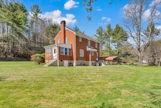 10388 Bent Mountain RD, Bent Mountain, VA 24059