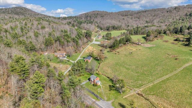 10388 Bent Mountain RD, Bent Mountain, VA 24059
