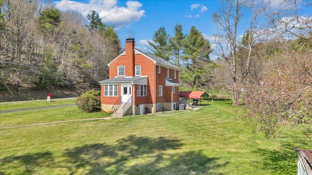 10388 Bent Mountain RD, Bent Mountain, VA 24059