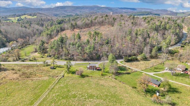 10388 Bent Mountain RD, Bent Mountain, VA 24059