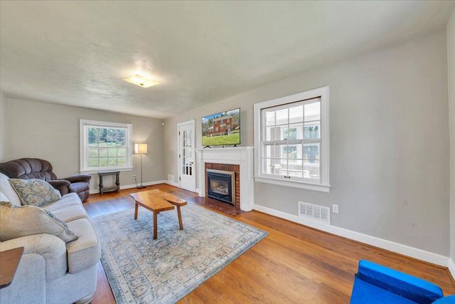 10388 Bent Mountain RD, Bent Mountain, VA 24059