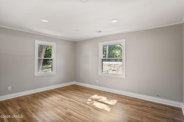 67 Sams Point Road, Beaufort, SC 29907