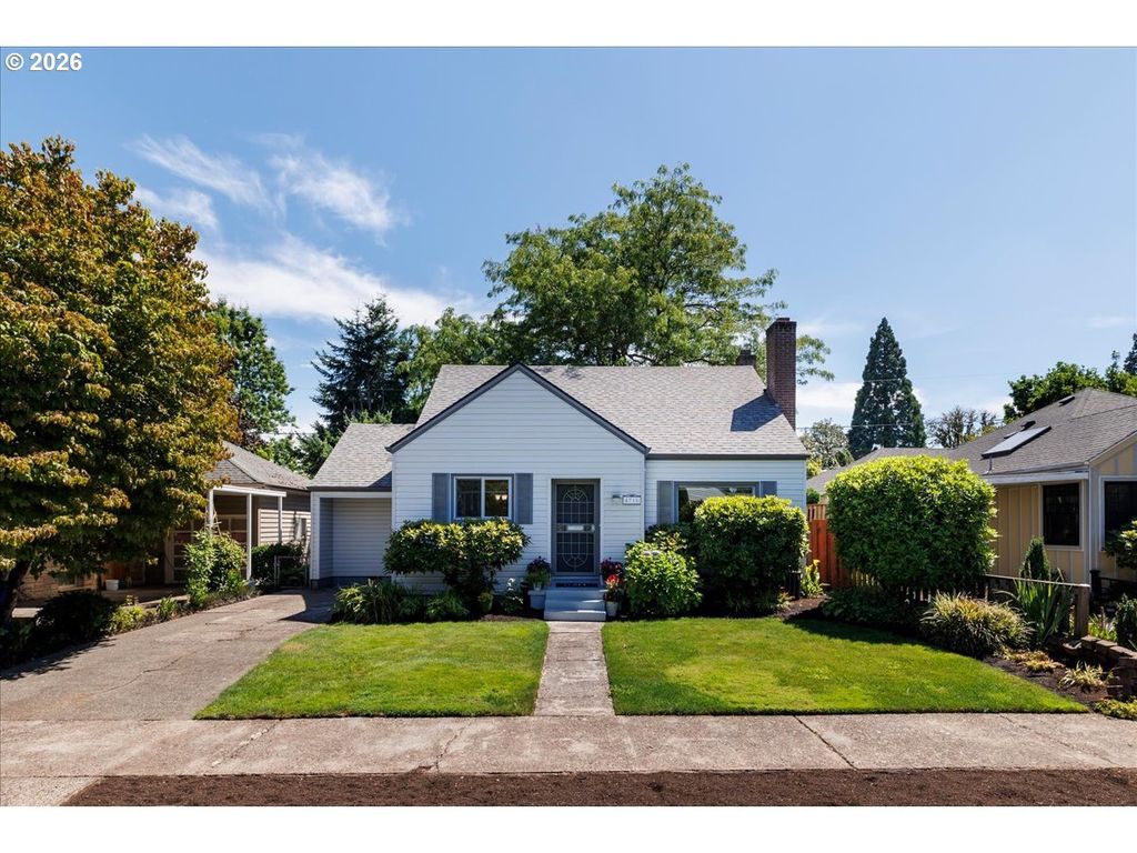 4718 N AMHERST St, Portland, OR 97203