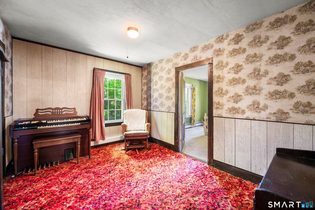 16 Chestnut Hill Road, Stafford, CT 06076