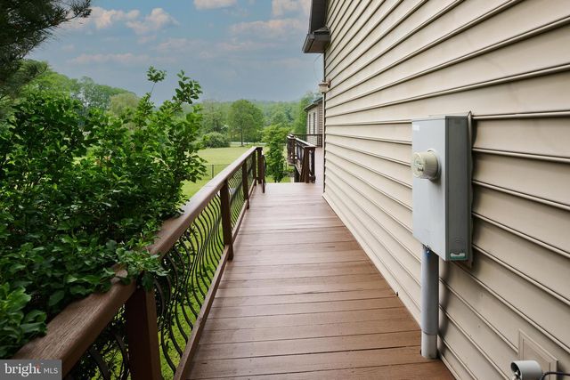 113 MANHASSET DR, Port Matilda, PA 16870