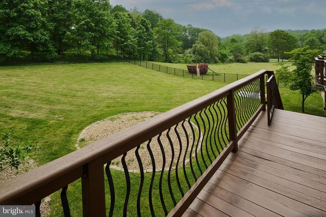 113 MANHASSET DR, Port Matilda, PA 16870