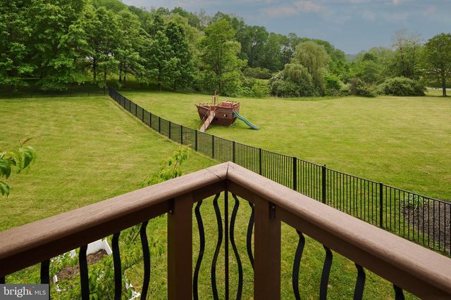 113 MANHASSET DR, Port Matilda, PA 16870