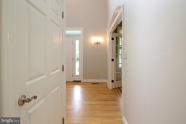 113 MANHASSET DR, Port Matilda, PA 16870