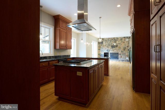 113 MANHASSET DR, Port Matilda, PA 16870