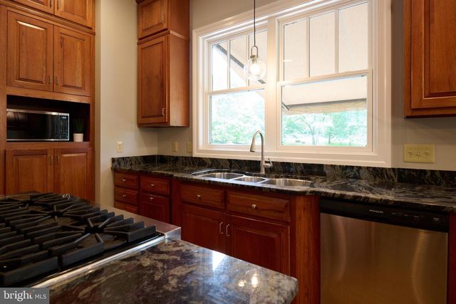 113 MANHASSET DR, Port Matilda, PA 16870