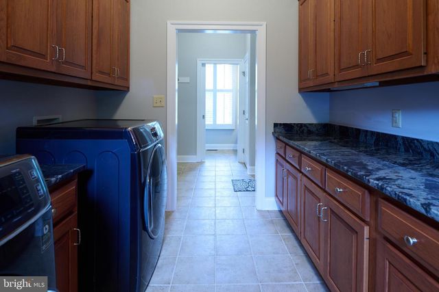 113 MANHASSET DR, Port Matilda, PA 16870