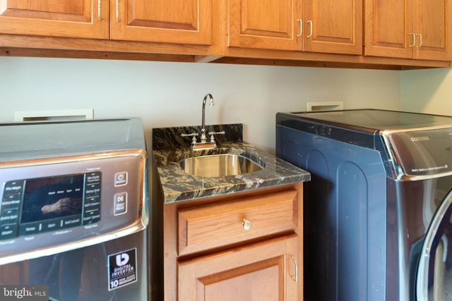 113 MANHASSET DR, Port Matilda, PA 16870