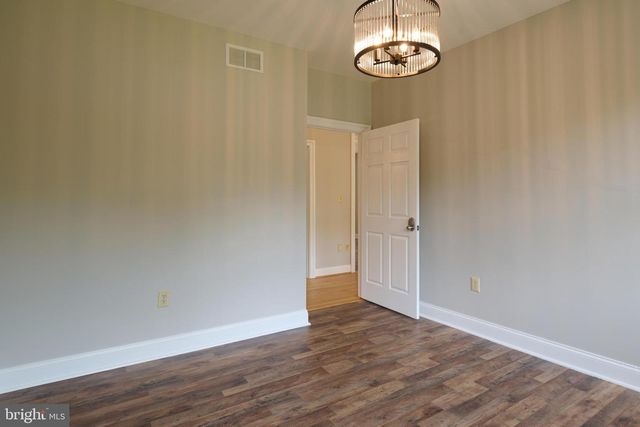 113 MANHASSET DR, Port Matilda, PA 16870