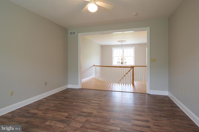 113 MANHASSET DR, Port Matilda, PA 16870