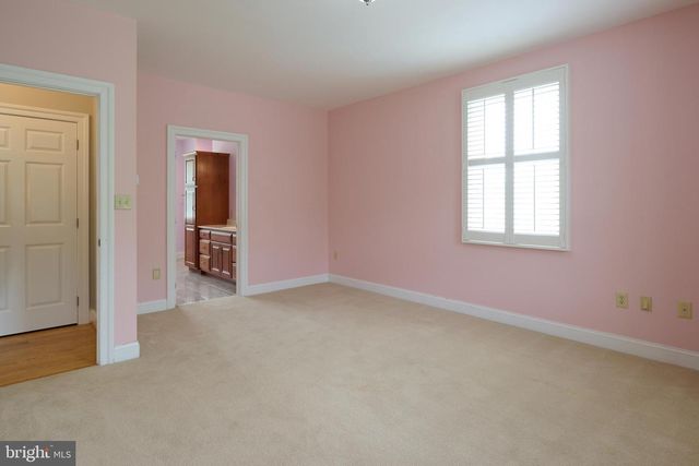 113 MANHASSET DR, Port Matilda, PA 16870