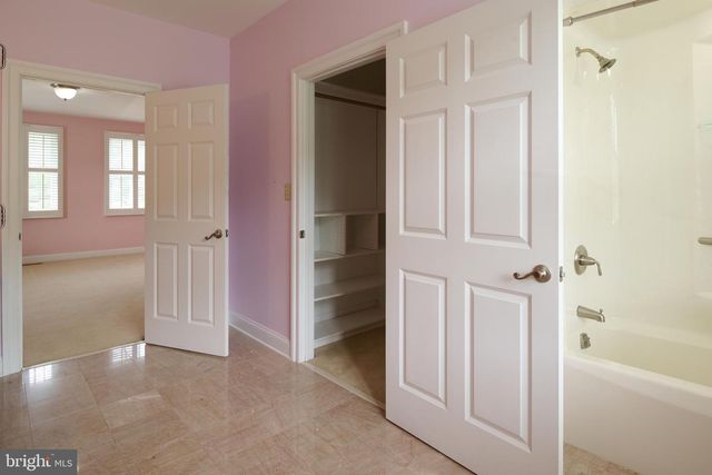 113 MANHASSET DR, Port Matilda, PA 16870