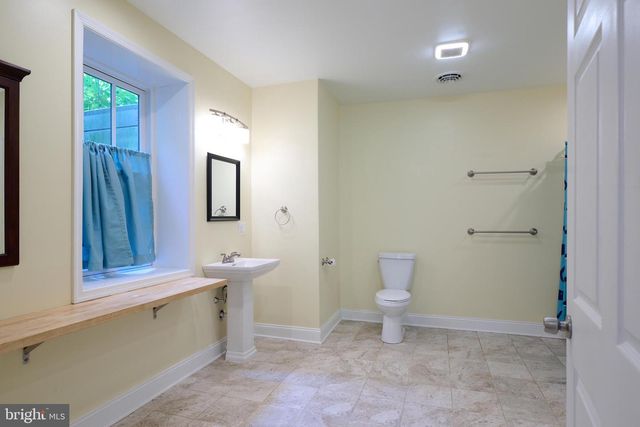 113 MANHASSET DR, Port Matilda, PA 16870