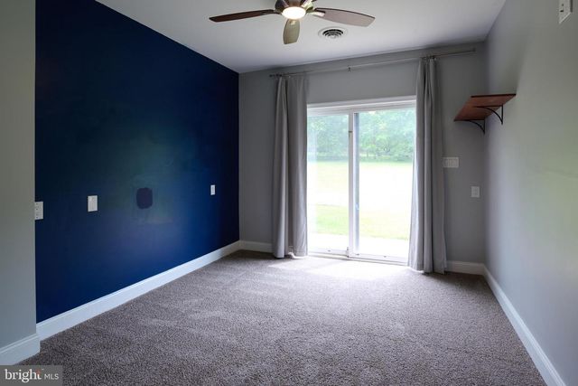 113 MANHASSET DR, Port Matilda, PA 16870