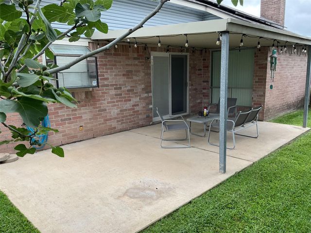 4526 Haiti Lane, Pasadena, TX 77505