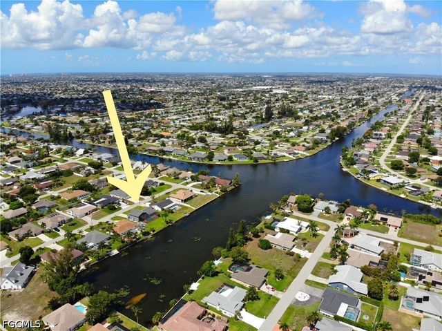 609 SE 21st ST, Cape Coral, FL 33990