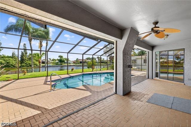 609 SE 21st ST, Cape Coral, FL 33990