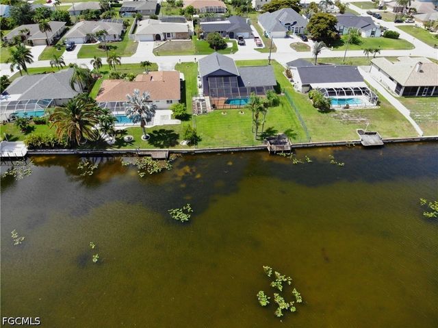 609 SE 21st ST, Cape Coral, FL 33990