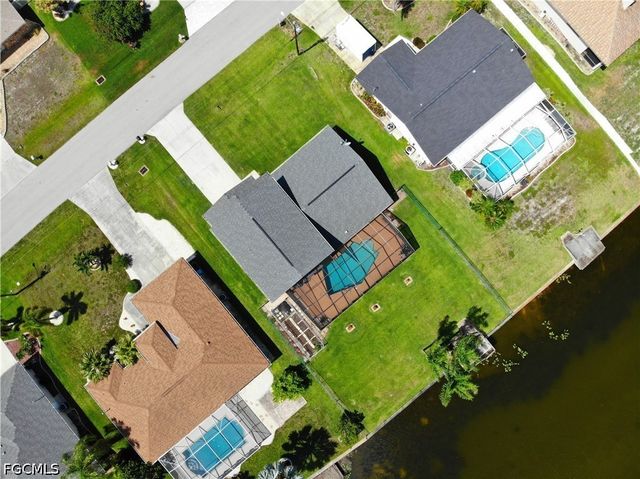 609 SE 21st ST, Cape Coral, FL 33990