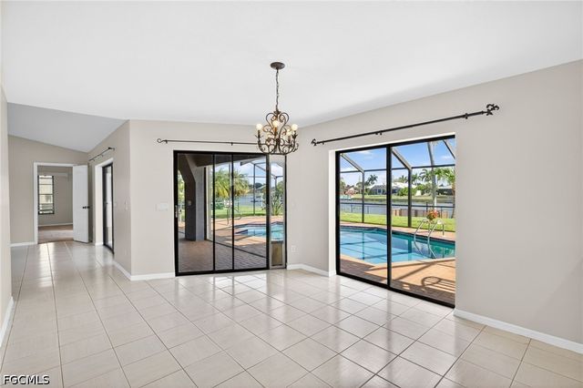 609 SE 21st ST, Cape Coral, FL 33990
