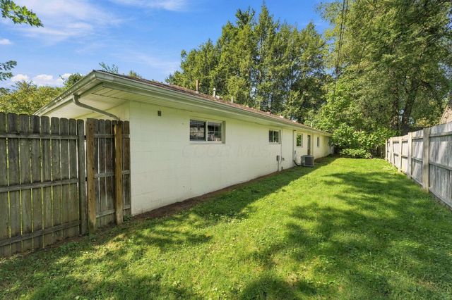 88 S 31st Street, Newark, OH 43055