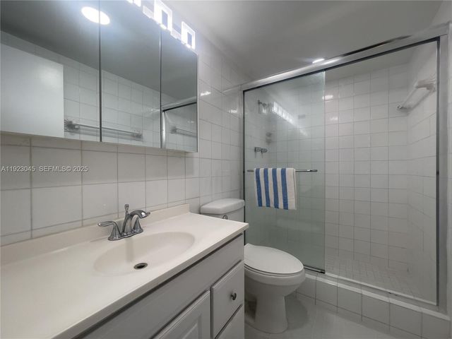 4250 Galt Ocean Dr 3T, Fort Lauderdale, FL 33308