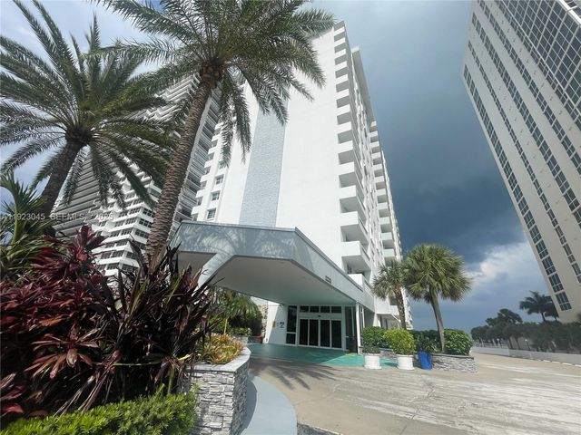 4250 Galt Ocean Dr 3T, Fort Lauderdale, FL 33308