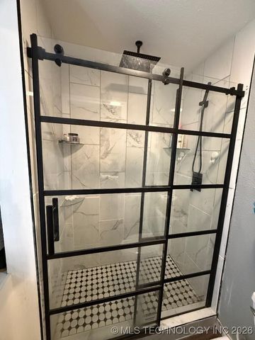 21609 E 32nd Place S, Broken Arrow, OK 74014