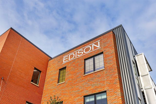 450 SW 7th Street 304, Des Moines, IA 50309