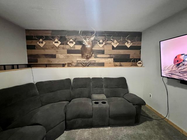 6349 Dahlin Road, Baxter, MN 56425