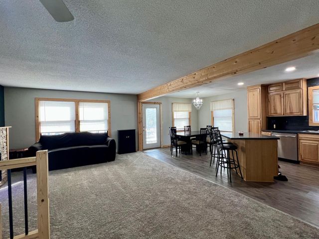 6349 Dahlin Road, Baxter, MN 56425