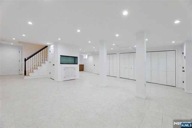 376 Stanhope Road, Sparta, NJ 07871