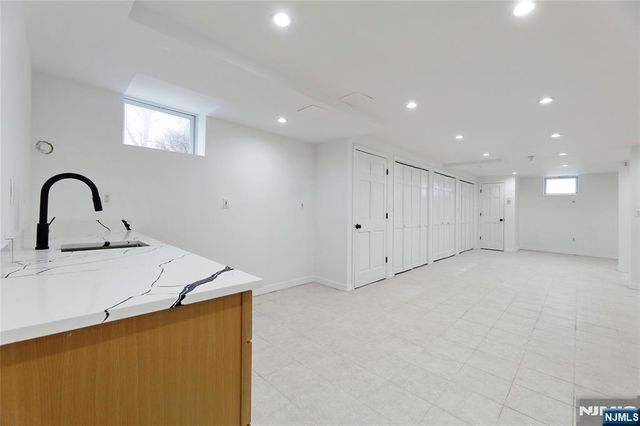 376 Stanhope Road, Sparta, NJ 07871