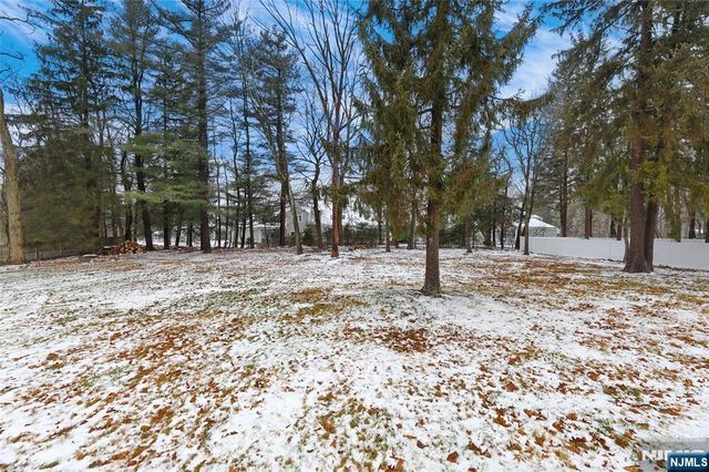 376 Stanhope Road, Sparta, NJ 07871