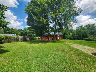 1306 S Garden Street, Kendallville, IN 46755