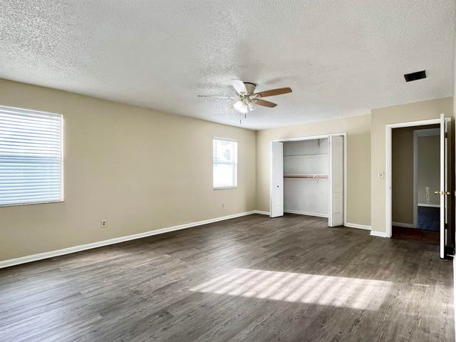 13 E St B, St Augustine, FL 32080