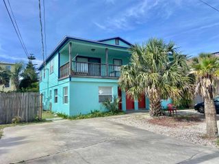 13 E St B, St Augustine, FL 32080
