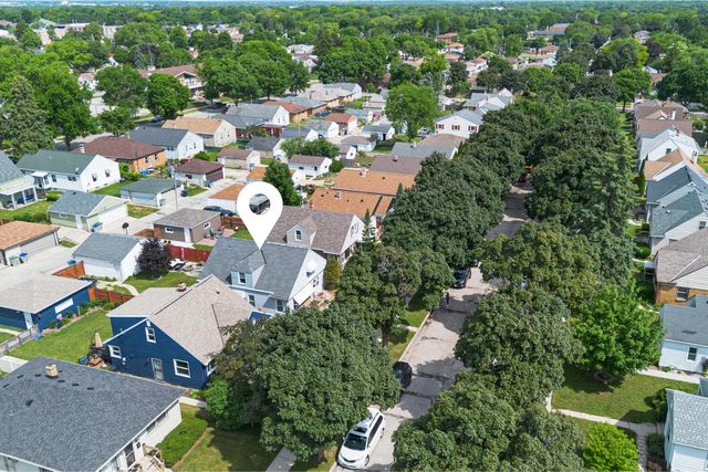 3813 N 81st STREET, Milwaukee, WI 53222