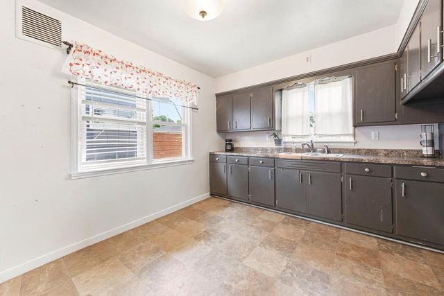 3813 N 81st STREET, Milwaukee, WI 53222
