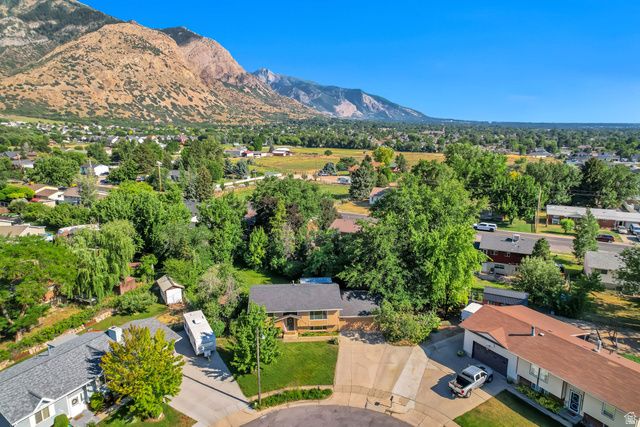 1718 N 625 E, North Ogden, UT 84414